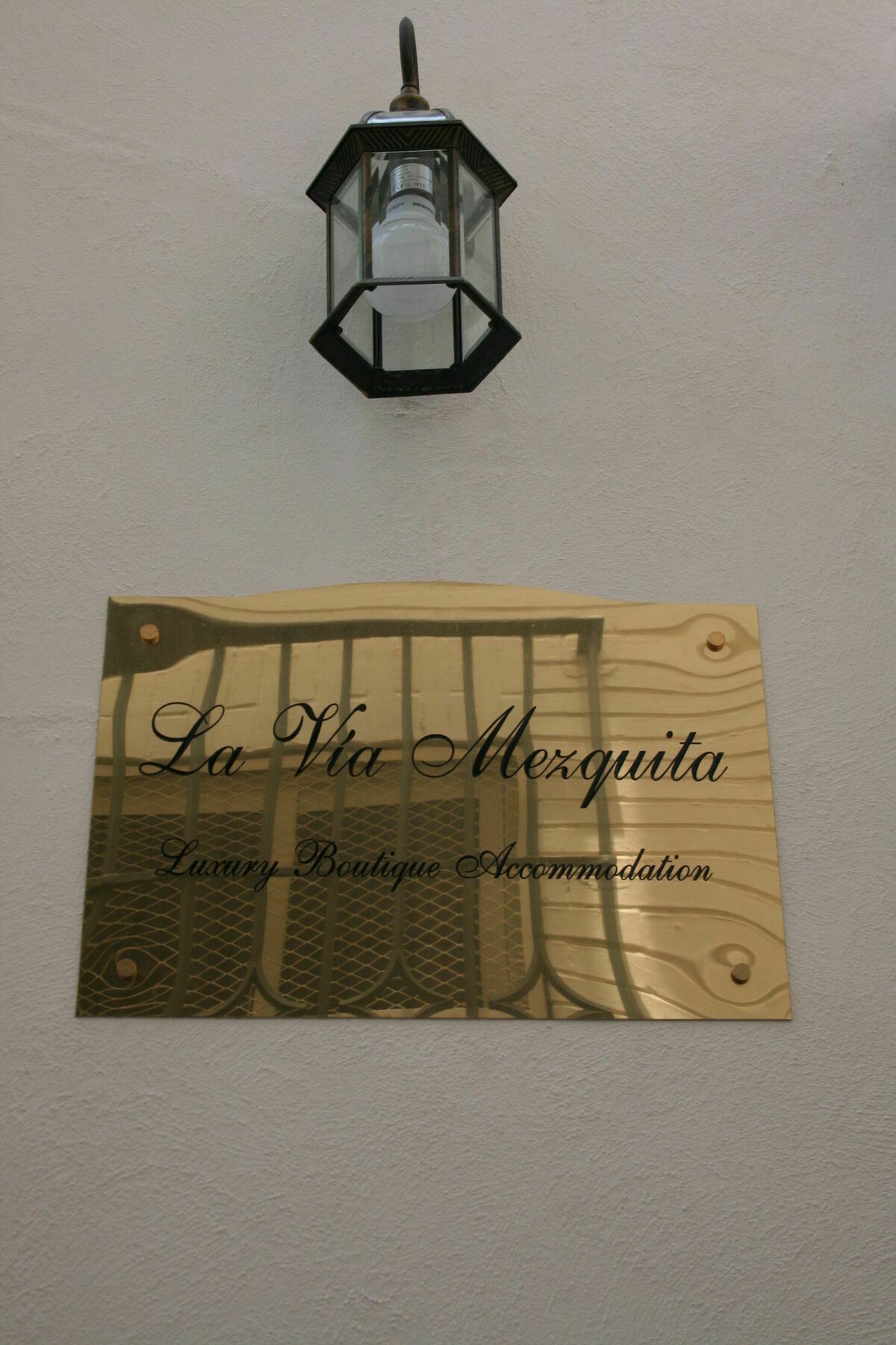 La Via Mezquita Sevilla